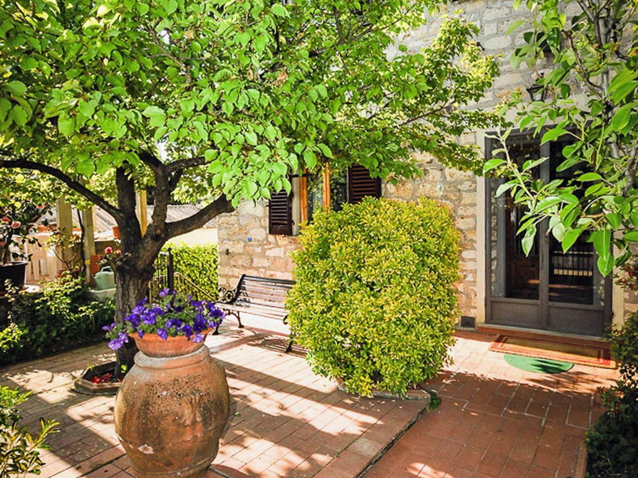 Apartment Matteuzzi By Interhome Mercatale Val Di Pesa Bagian luar foto